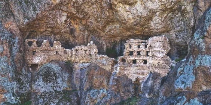 Ankara’nın Sümela’sı keşfedilmeyi bekliyor! Karadeniz’e gidemeyen buraya koşuyor: Sessiz miras göreni mest ediyor