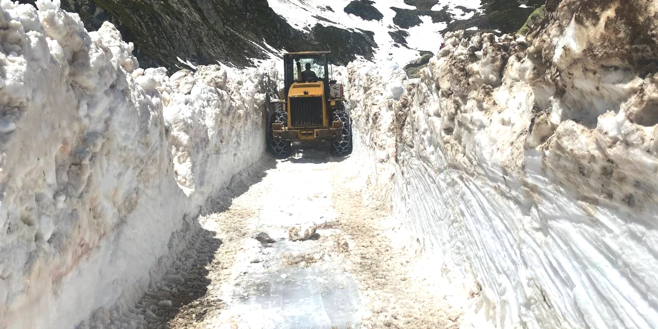 uzmanlar-kar-geliyor-dedi-bakanlik-ve-meteoroloji-9-ile-pes-pese-firtina-uyarisi-yapti-8.jpg