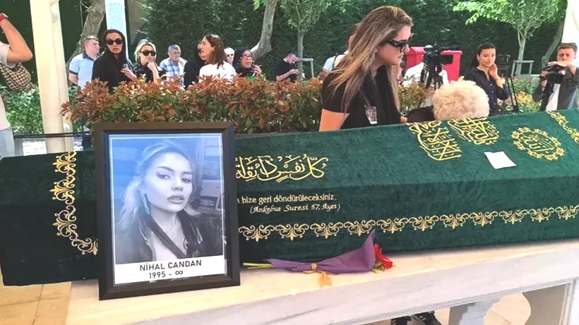 Nihal Candan’ın Babasından Günler Sonra Acı İtiraf! ‘En Büyük Hatası’ Dedi İlk Kez Açıkladı - Resim: 3